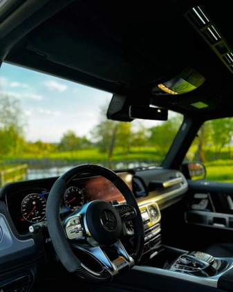 Mercedes-Benz Klasa G cena 980000 przebieg: 11000, rok produkcji 2022 z Kraków małe 232